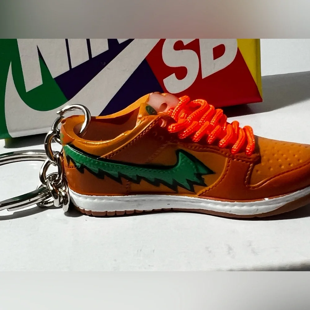 3D Mini Sneaker Keychains pair Orange Green‎ with mini box novelty trinkets